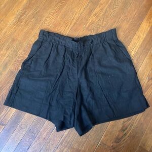 Black Gap Linen Shorts Size L